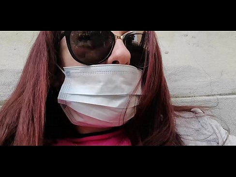❤️ Nicoletta sa pomstí svojmu susedovi a vymočí sa mu do garáže (Špeciálna talianska karanténa Covid19) ☑ Porno video na nás ☑